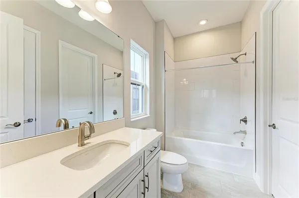 $919,990 | 4630 Cedar Fog Court, Valrico, FL 33596