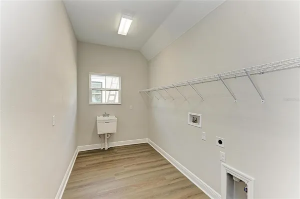 $919,990 | 4630 Cedar Fog Court, Valrico, FL 33596