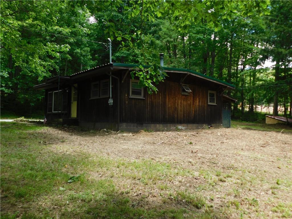 170 Maple Summit Road Mill Run, PA 15464 - Photo 5 of 25