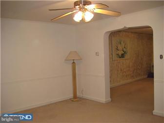 5718 Nassau Road Philadelphia, PA 19131 - Photo 3 of 6 Dining Room