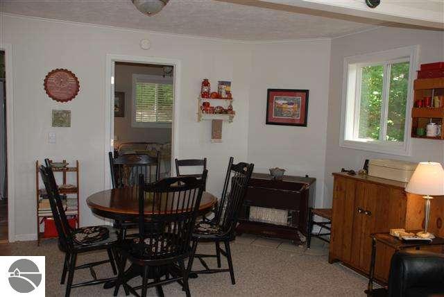 818 Ridge Road Beulah, MI 49617 - Photo 18 of 21 1729099-17.JPG