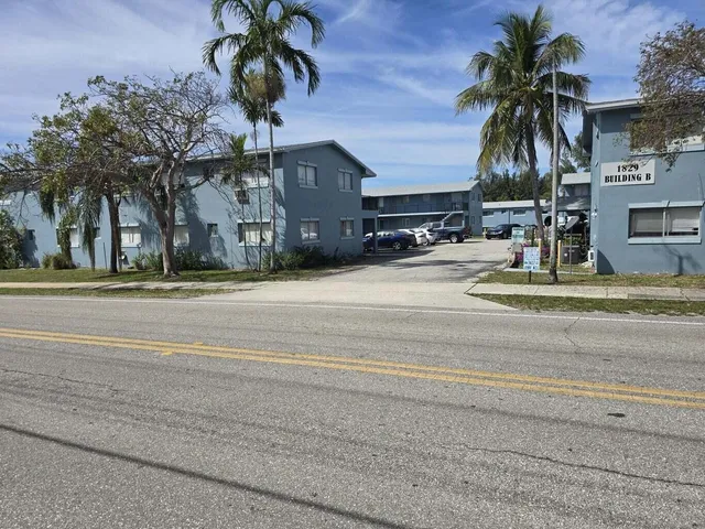 $100,000 | 1829 North A Street, Unit 77, Lake Worth Beach, FL 33460