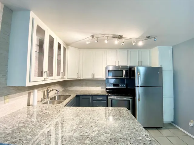 $1,450 | 5901 Lake Hubbard Parkway, Unit 168C, Garland, TX 75043