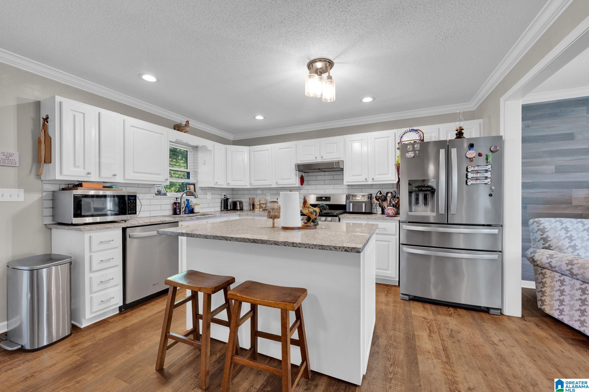 713 Hilltop Road Warrior, AL 35180 - Photo 6 of 27 Gallery Image 6