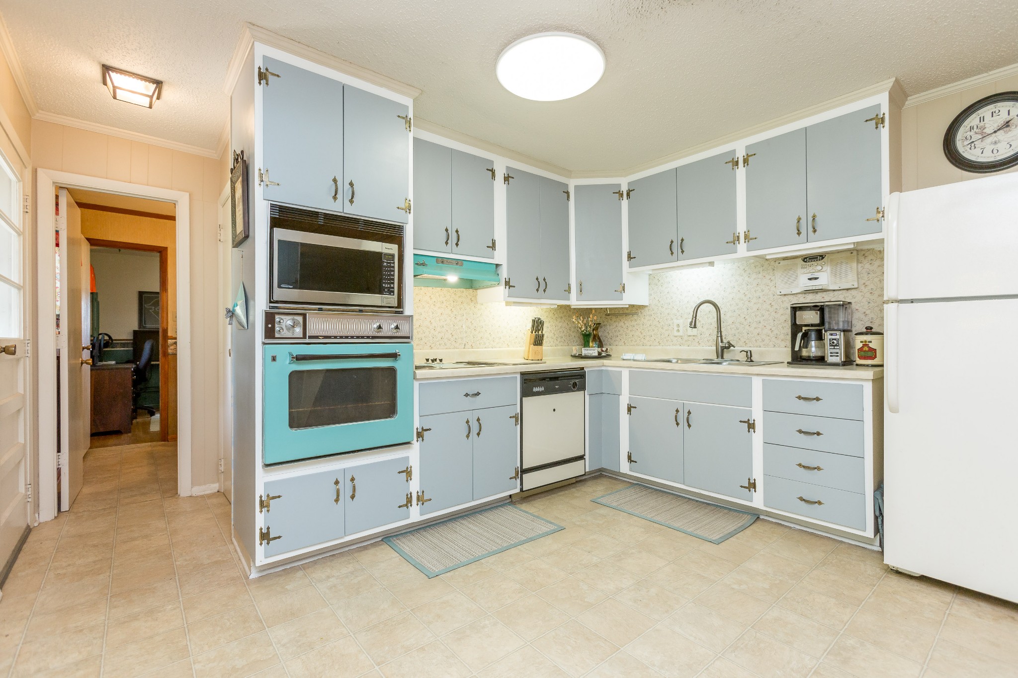 5101 New Chapel Road Springfield, TN 37172 - Photo 20 of 41 a kitchen with cabinets stainless steel appliances and counter space