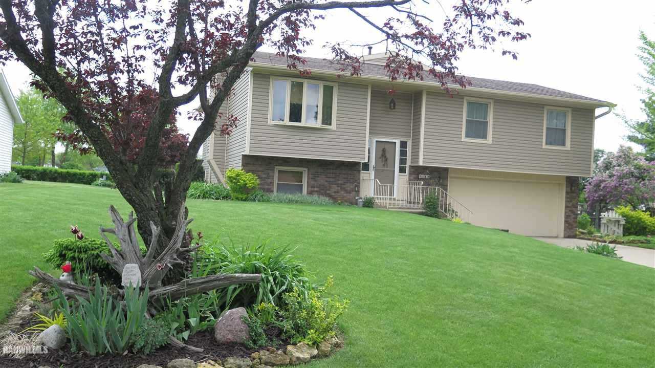 2113 Bedford Road Freeport, IL 61032 - Photo 1 of 24 Gallery Image 1