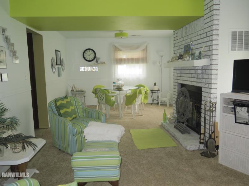 2113 Bedford Road Freeport, IL 61032 - Photo 18 of 24 Gallery Image 18