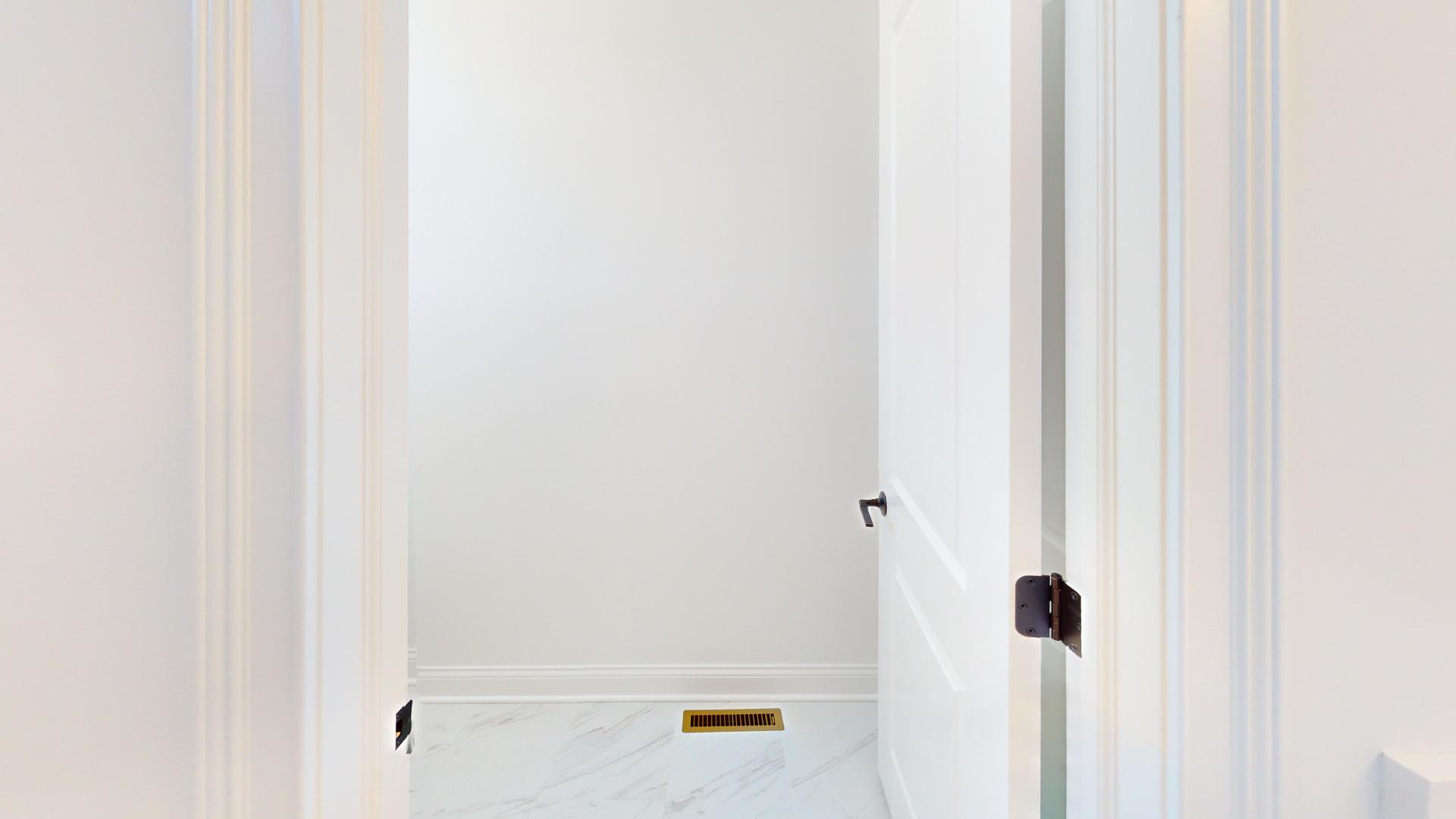 138 Trumpet Vine Circle Elgin, IL 60124 - Photo 27 of 46 a view of a bathroom