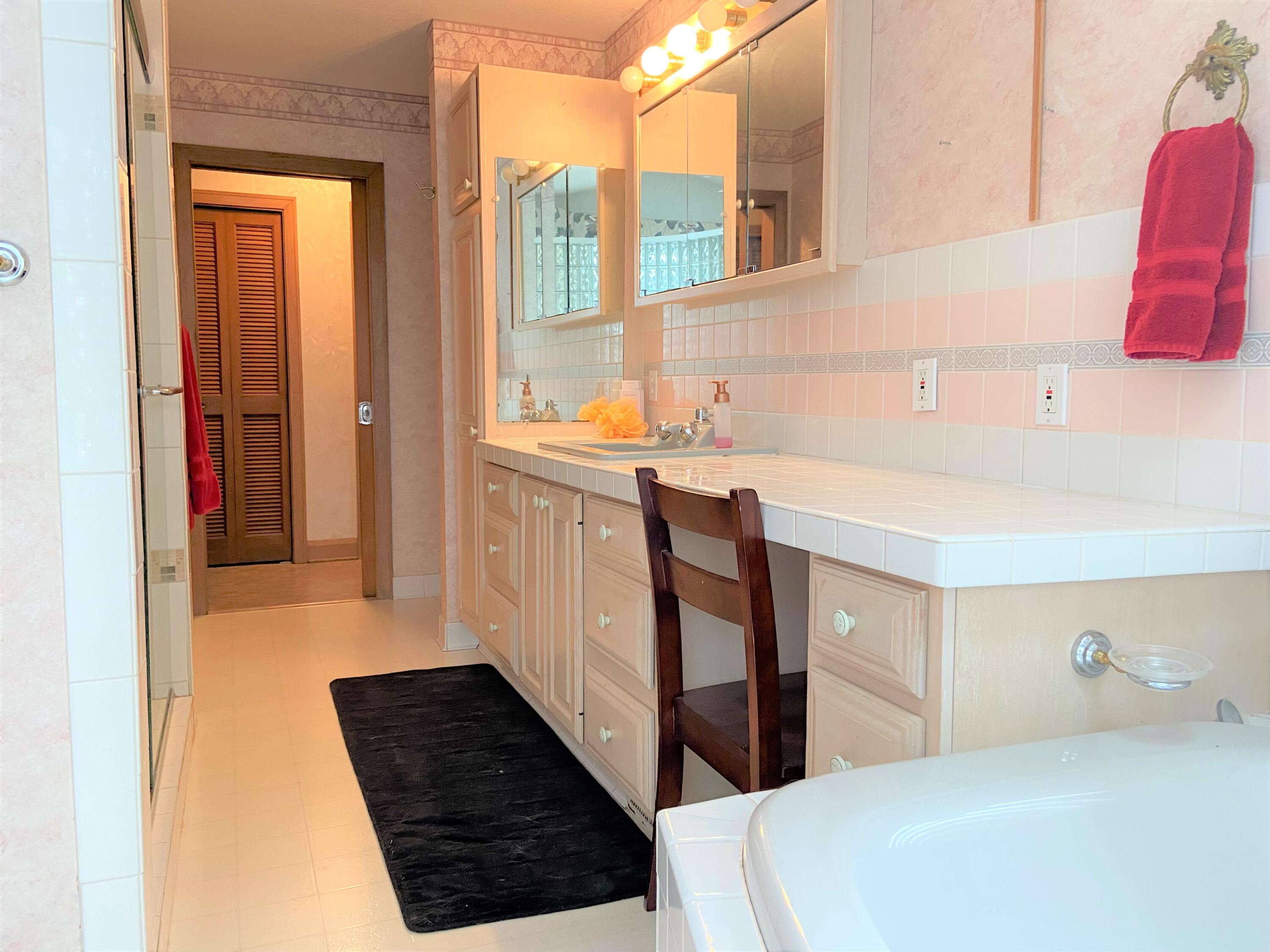 3846 Highgate Road Norton Shores, MI 49441 - Photo 18 of 33 3846 Highgate Rd, Muskegon (16)