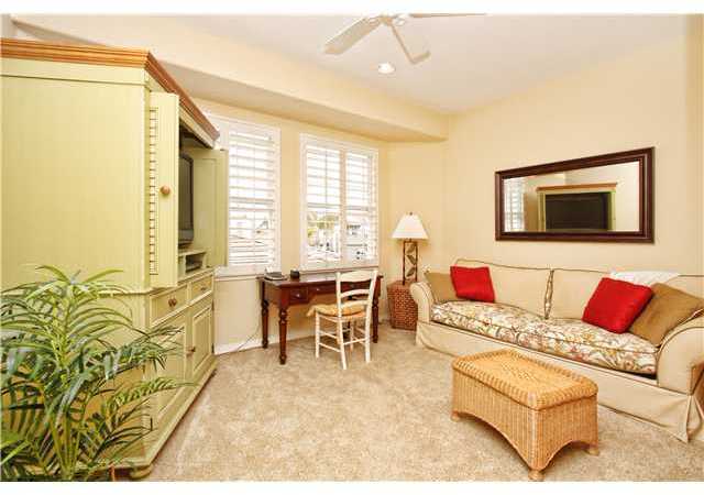 536 Rudder Avenue Carlsbad, CA 92011 - Photo 15 of 20 Extra room upstairs perfect for media room or office.