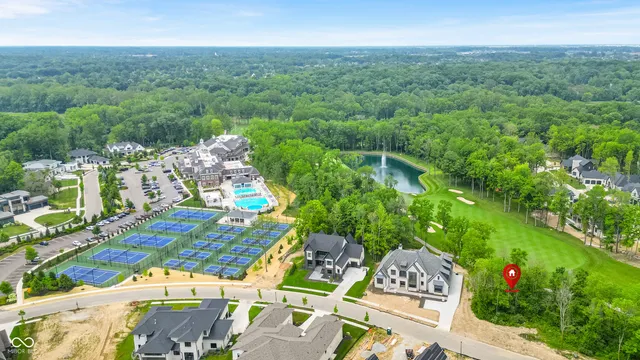 $650,000 | 3780 Holliday Farms Boulevard, Zionsville, IN 46077