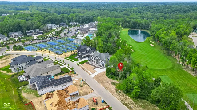 $650,000 | 3780 Holliday Farms Boulevard, Zionsville, IN 46077