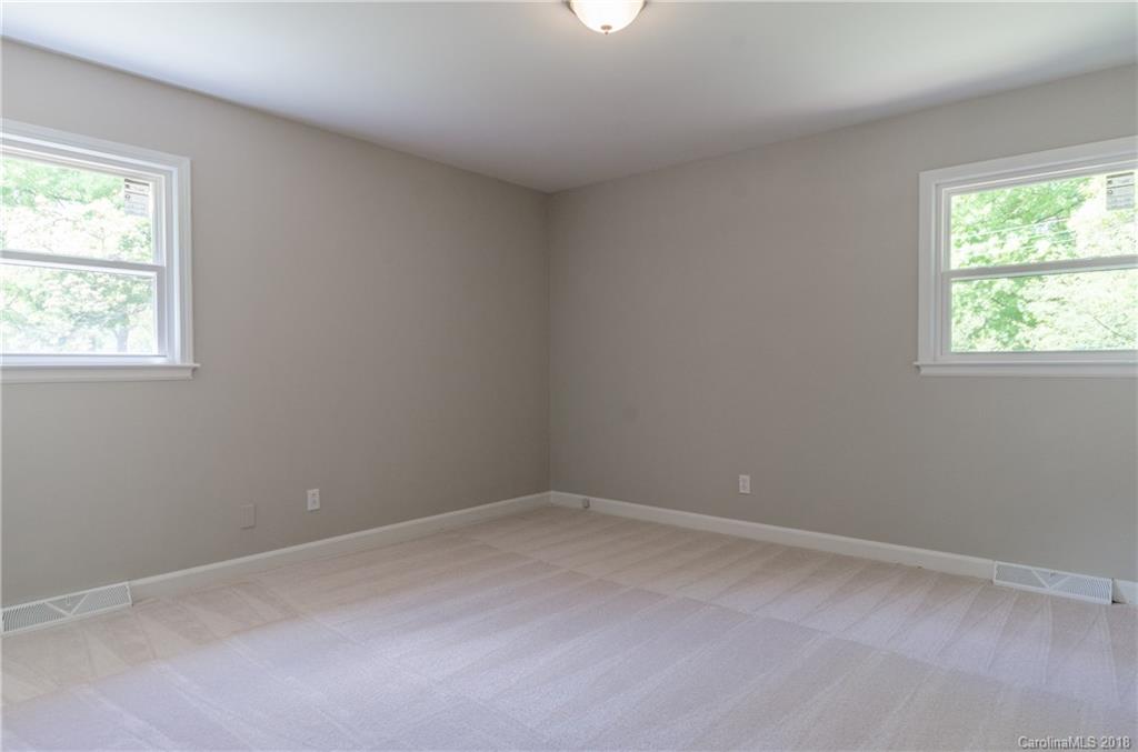 567 Rabun Circle Rock Hill, SC 29730 - Photo 23 of 36 Gallery Image 23