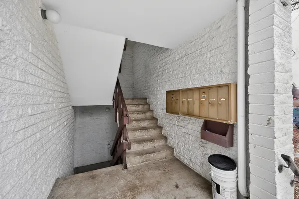 a view of entryway