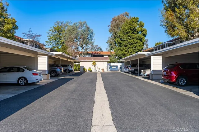$324,900 | 660 Avenida Sevilla, Unit P, Laguna Woods, CA 92637
