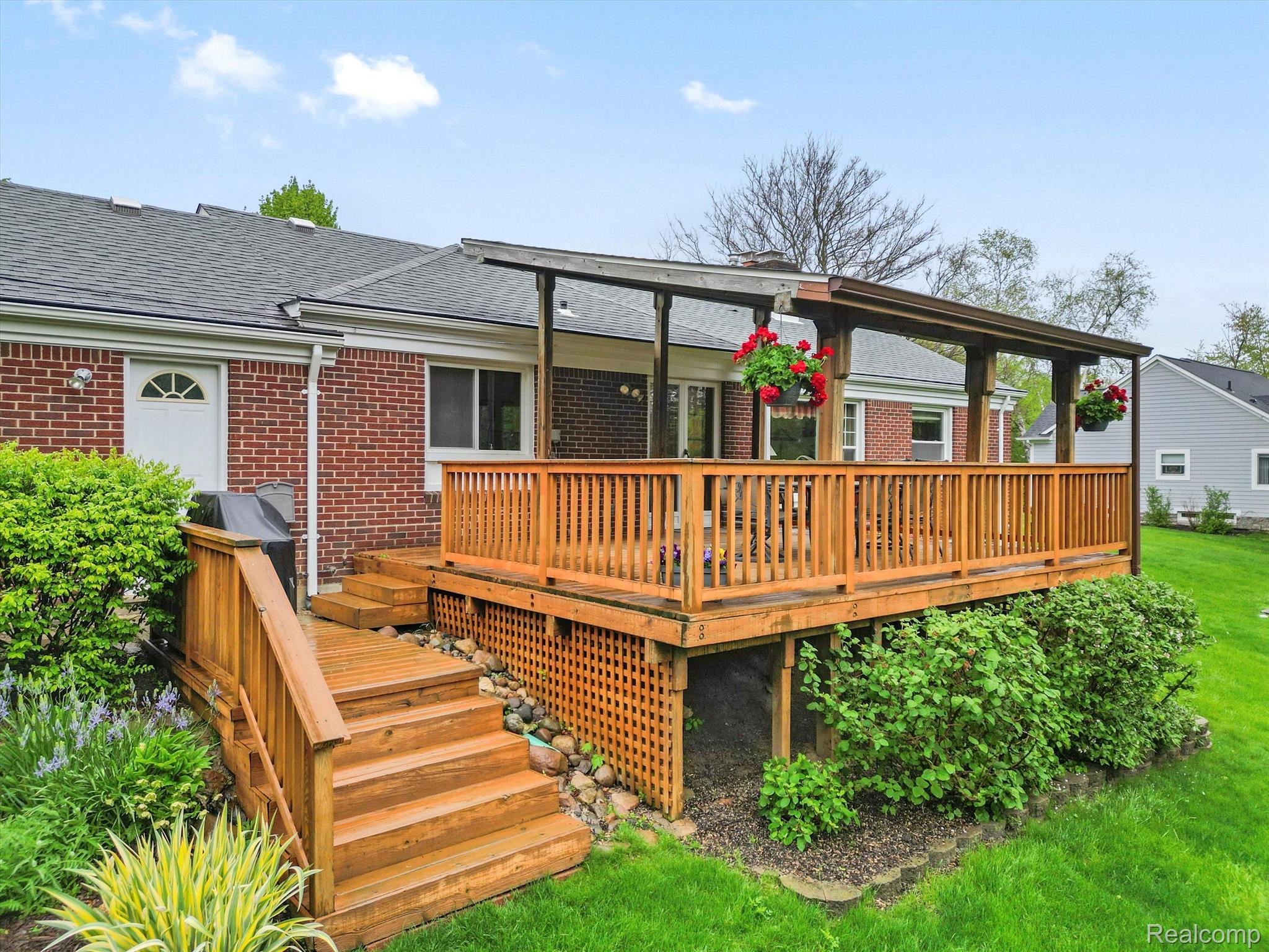 435 Hillview Street Rochester, MI 48306 - Photo 35 of 42 Gallery Image 35