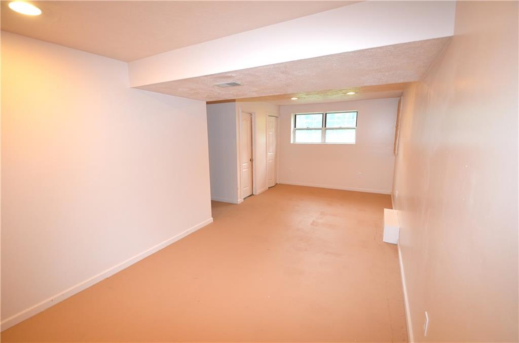 158 Seavey Road Pittsburgh, PA 15223 - Photo 21 of 24 Gallery Image 21