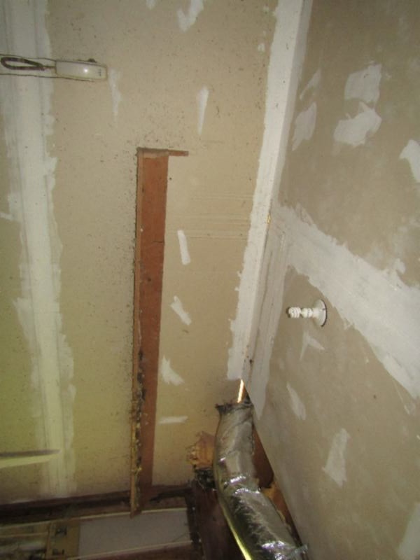 13320 Martin Creek Road Baxter, TN 38544 - Photo 16 of 41 a bathroom with a shower