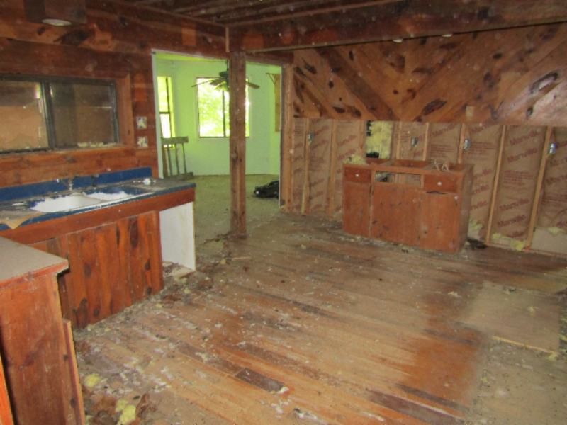 13320 Martin Creek Road Baxter, TN 38544 - Photo 10 of 41 a view of storage and utility room