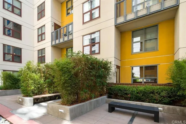 $2,500 | 1150 J Street, Unit 811, San Diego, CA 92101