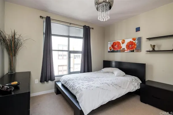 $2,500 | 1150 J Street, Unit 811, San Diego, CA 92101