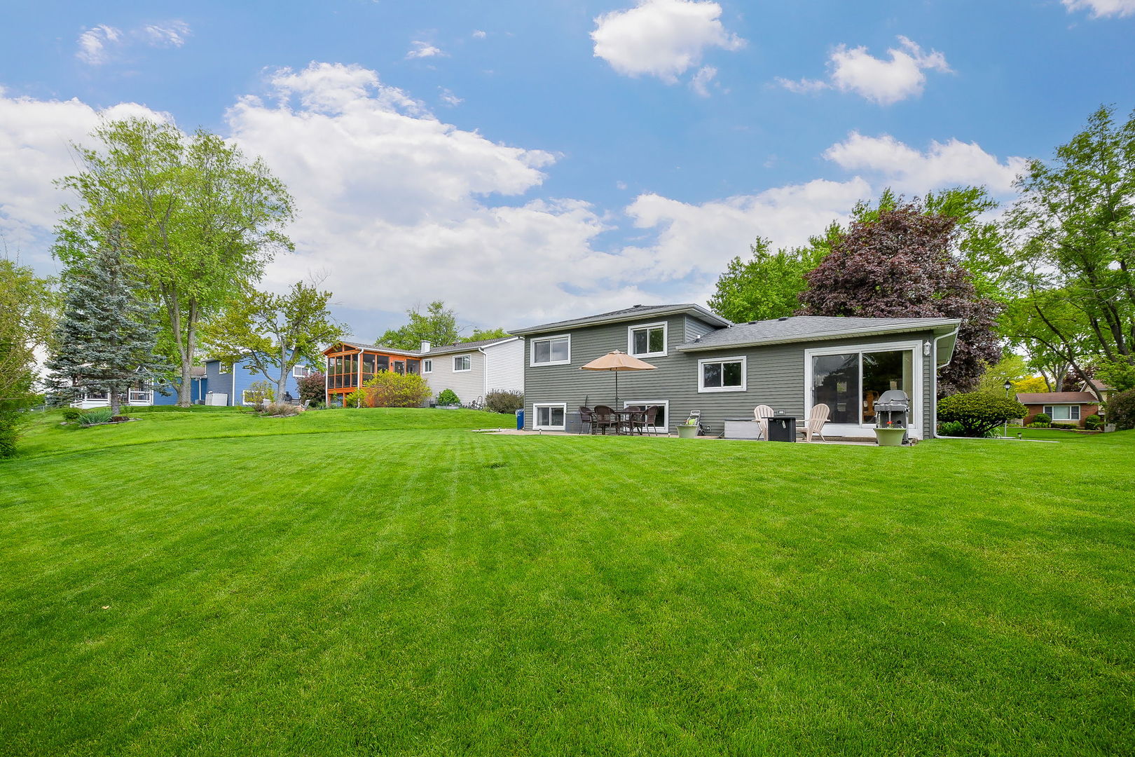 1174 Kent Court Wheaton, IL 60189 - Photo 18 of 18