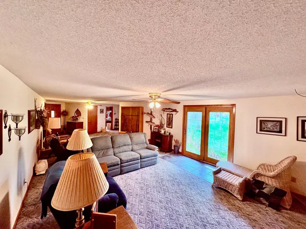 $399,000 | 1401 Highway 11, Baudette, MN 56623