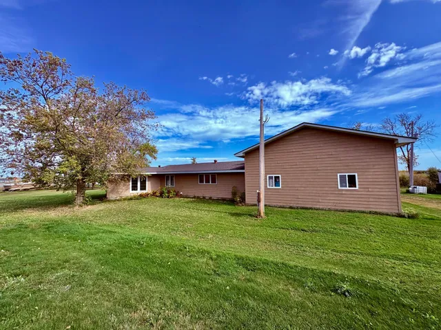 $399,000 | 1401 Highway 11, Baudette, MN 56623