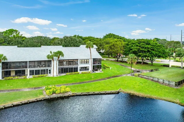 a view of a house with entertaining space