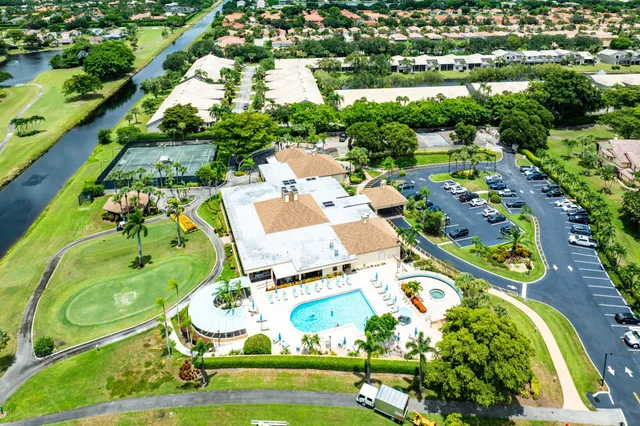 $235,000 | 5020 Golfview Court, Unit 1413, Delray Beach, FL 33484