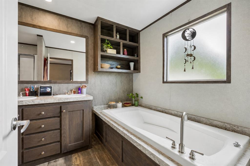 7971 Peden Road Azle, TX 76020 - Photo 20 of 26