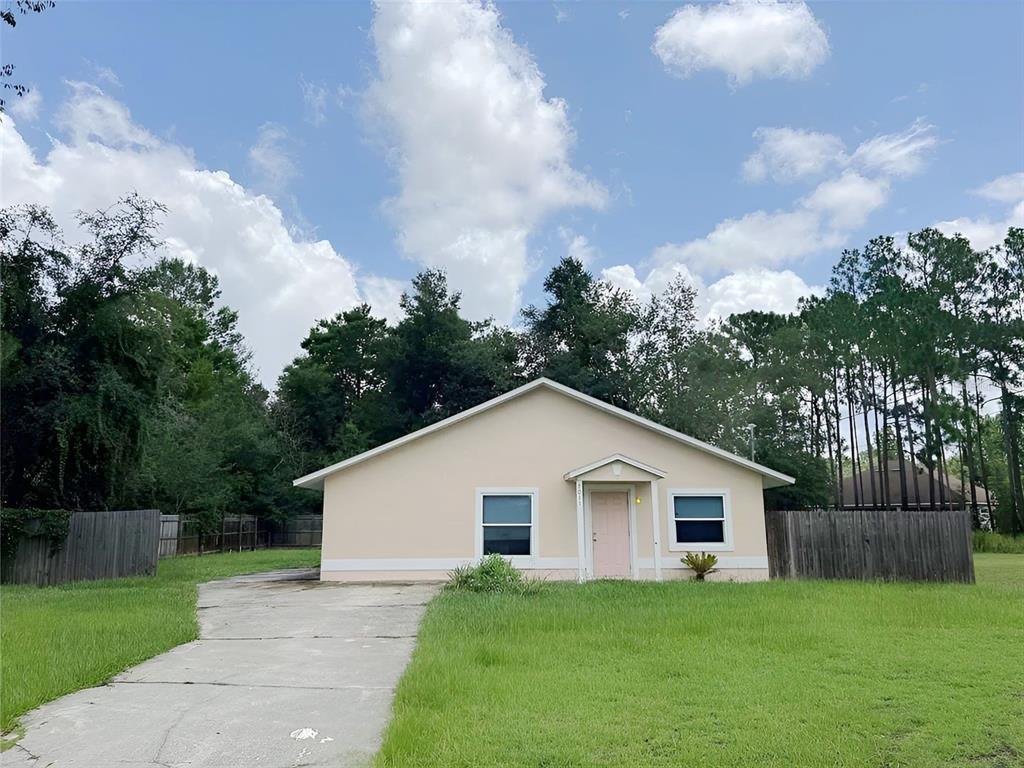 7011 Hemlock Road Ocala, FL 34472 - Photo 1 of 1