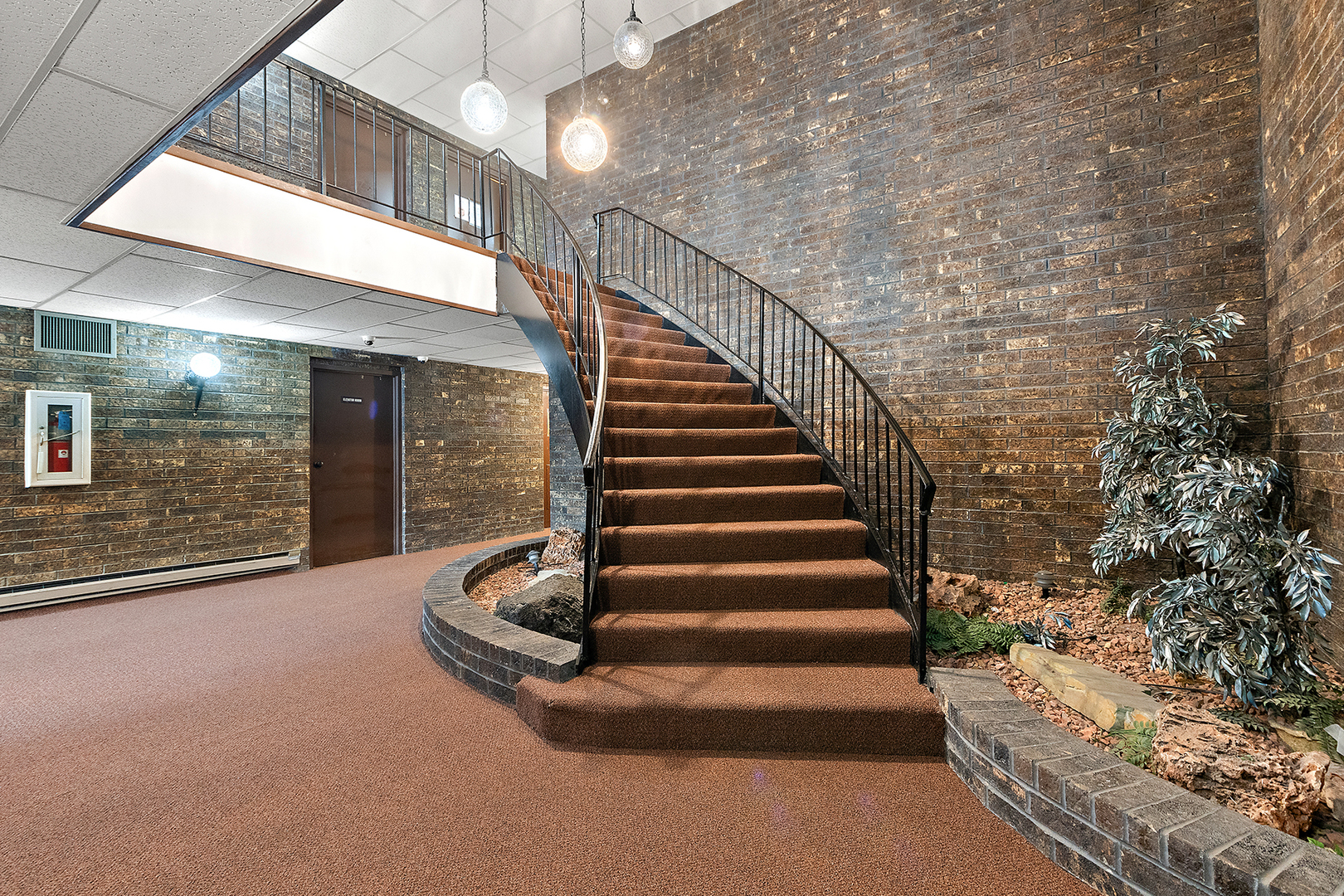 840 Elder Road, Unit A213 Homewood, IL 60430 - Photo 3 of 27 Gallery Image 3