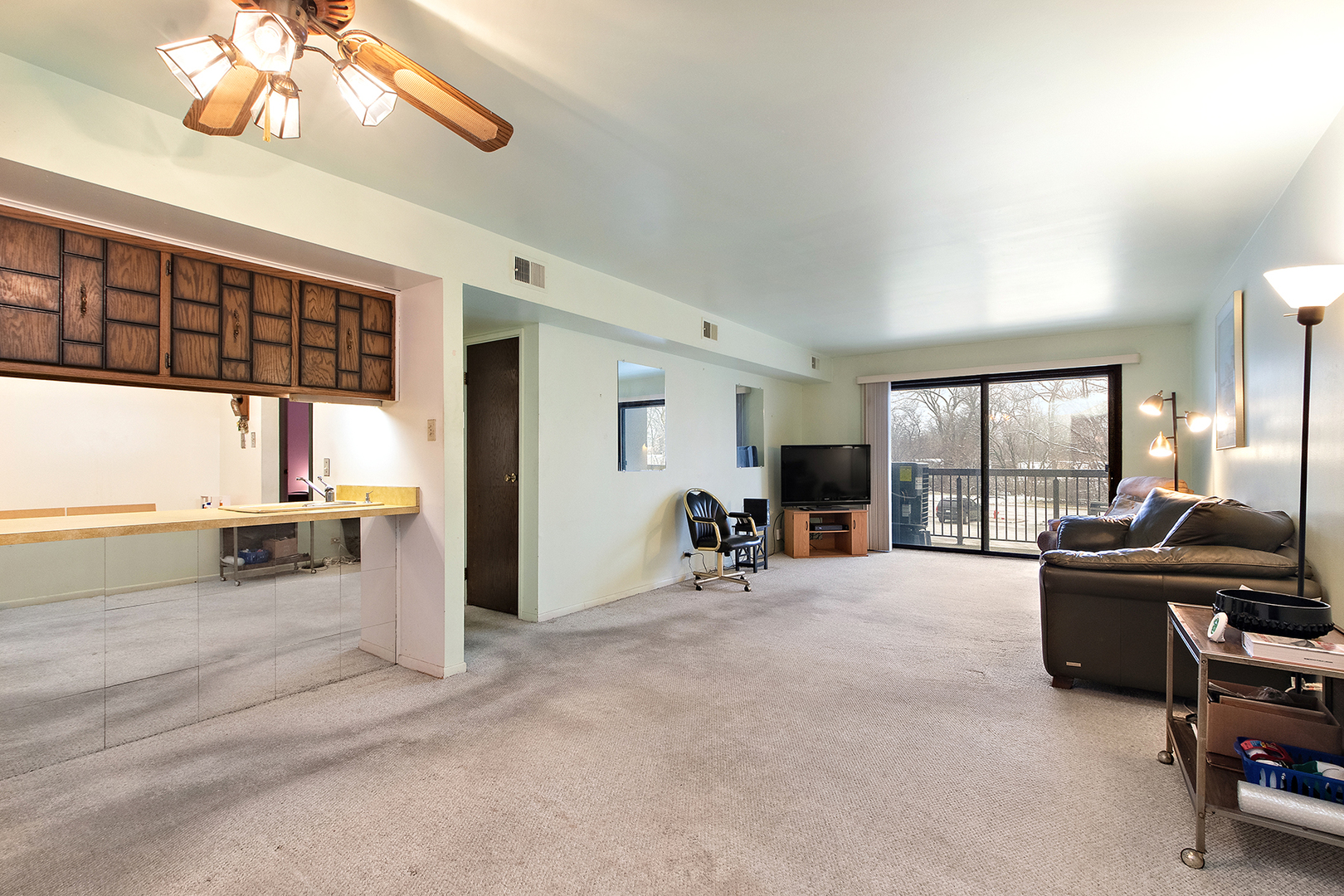 840 Elder Road, Unit A213 Homewood, IL 60430 - Photo 8 of 27 Gallery Image 8