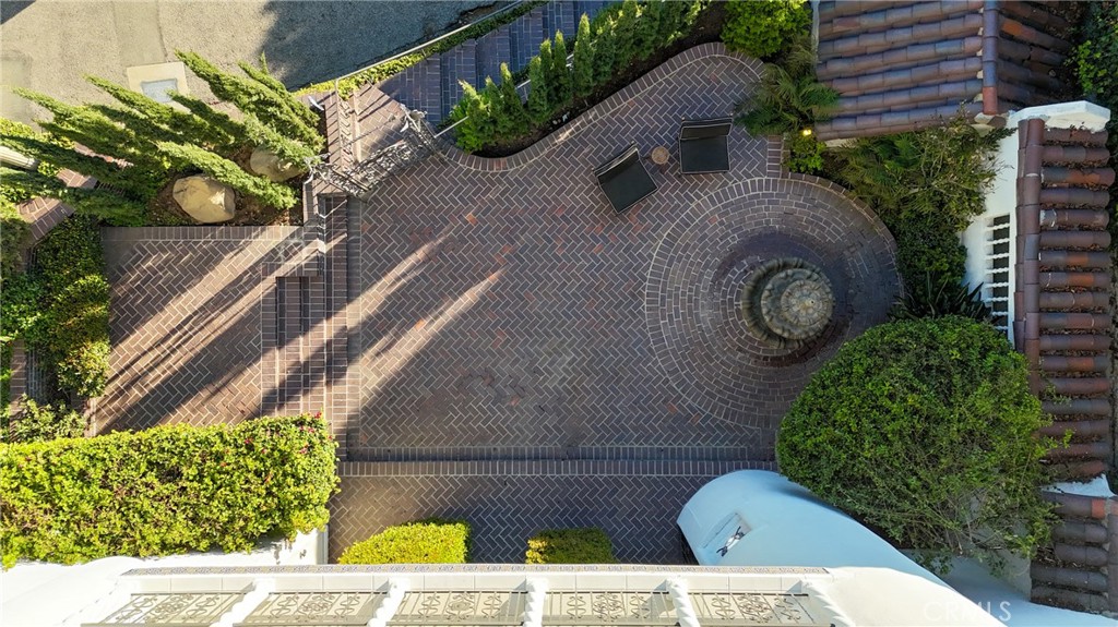 2111 Rockledge Road Los Angeles, CA 90068 - Photo 60 of 75 Gallery Image 60