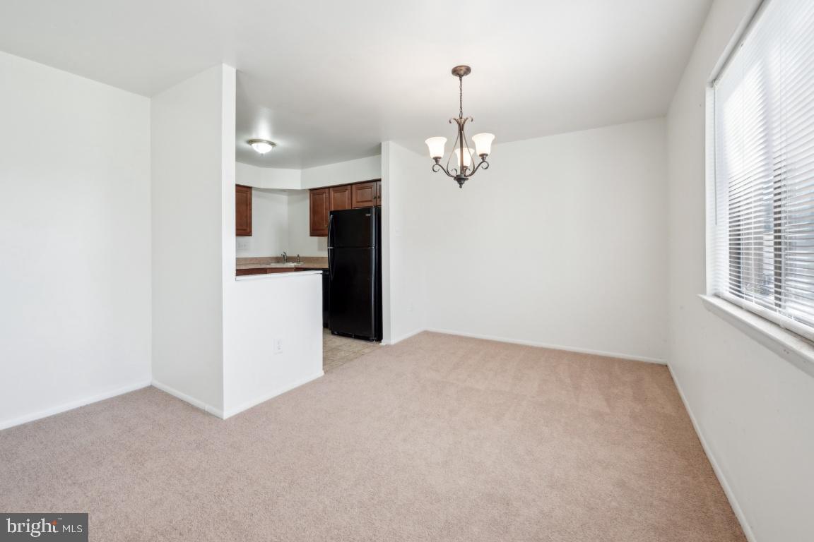 58 Sandra Road Voorhees, NJ 08043 - Photo 5 of 25