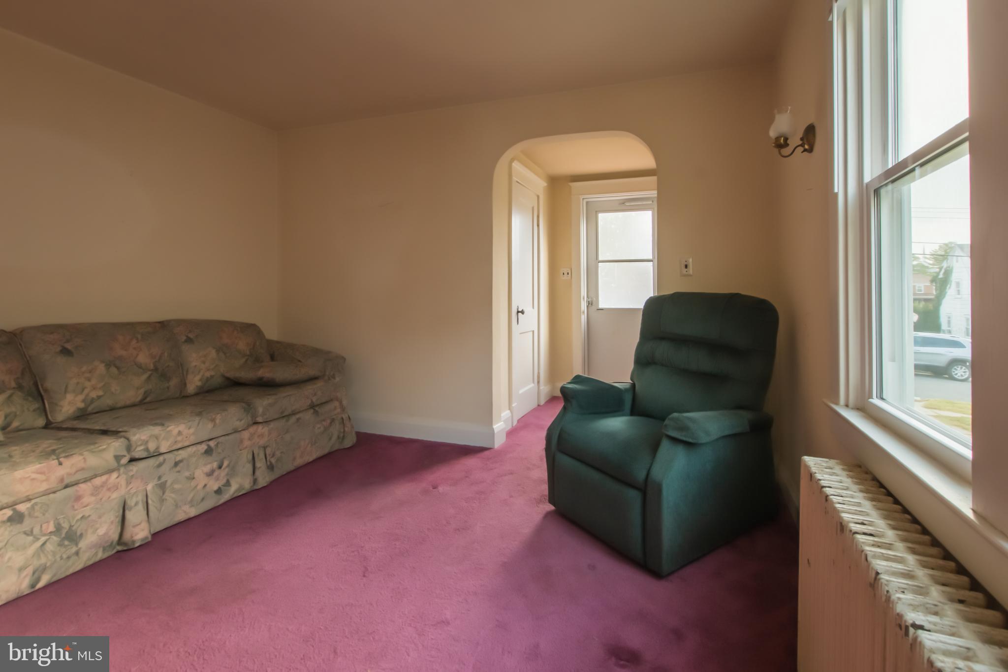 2817 Onyx Road Baltimore, MD 21234 - Photo 15 of 31 LIVING ROOM