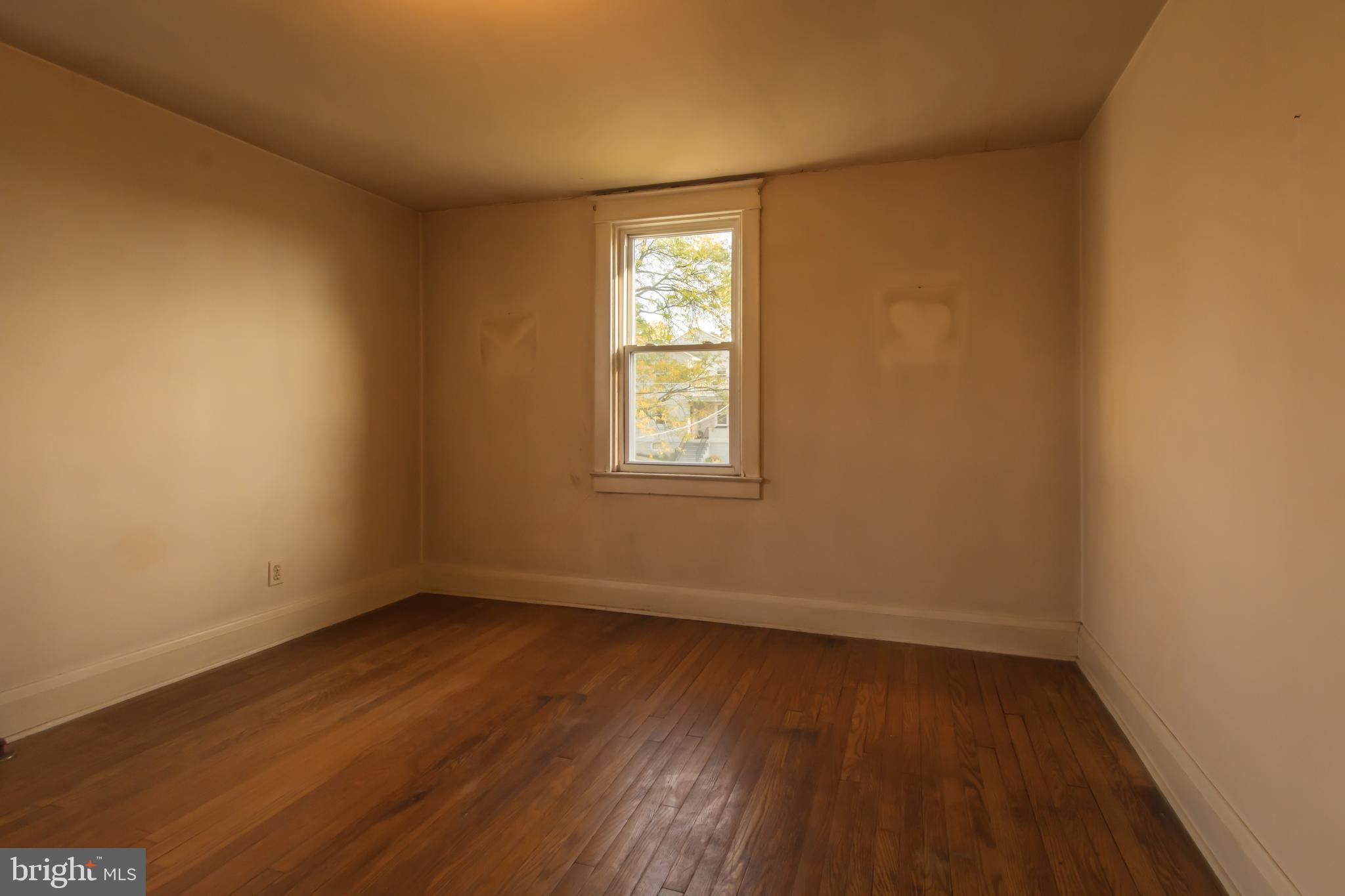 2817 Onyx Road Baltimore, MD 21234 - Photo 24 of 31 BEDOOM