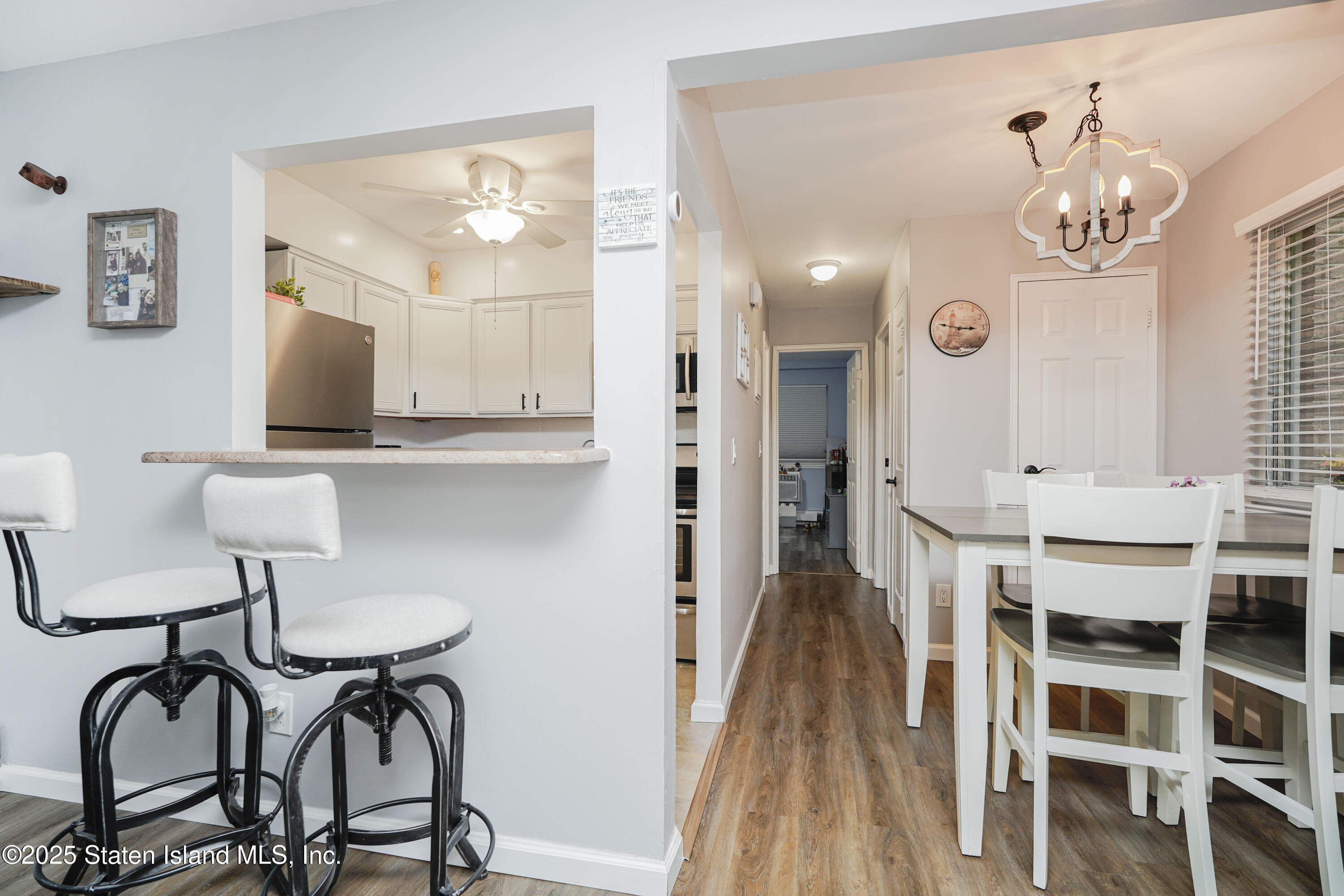 3747 Amboy Road, Unit 1A Staten Island, NY 10308 - Photo 8 of 23 IMG_4902