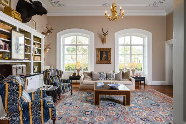 $2,249,000 | 120 West King Street, Edenton, NC 27932