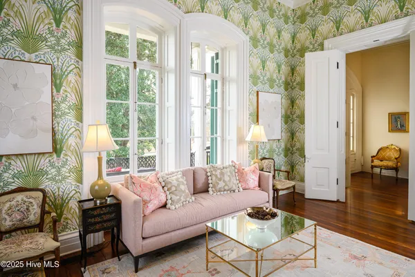 $2,249,000 | 120 West King Street, Edenton, NC 27932