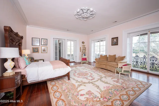 $2,249,000 | 120 West King Street, Edenton, NC 27932