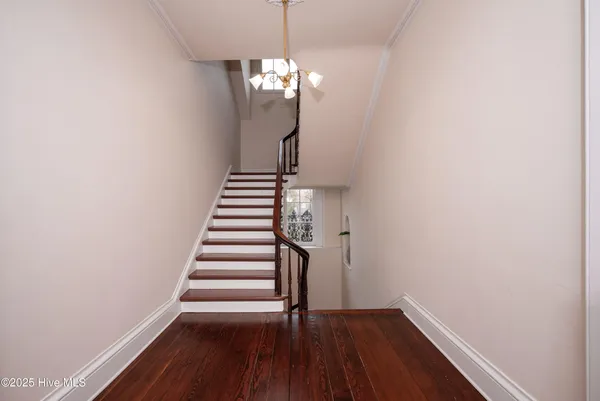 $2,249,000 | 120 West King Street, Edenton, NC 27932