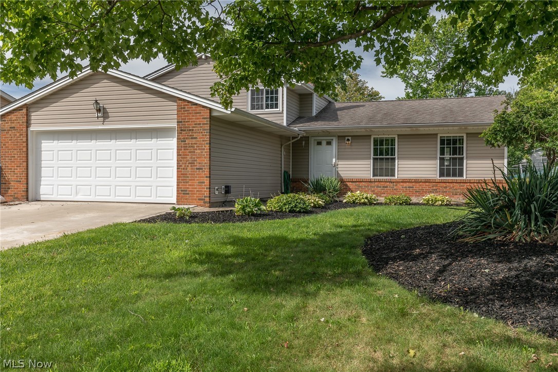 5604 Reef Road Mentor, OH 44060 - Photo 2 of 24