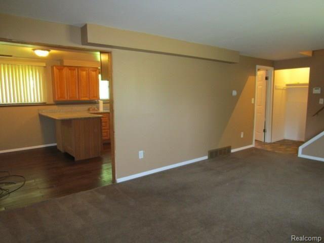 26150 Carlysle Street Inkster, MI 48141 - Photo 10 of 37
