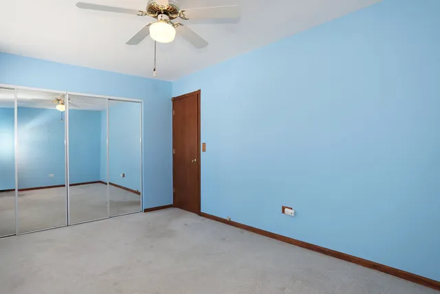 $250,000 | 286 Nantucket Harbor, Unit 286, Schaumburg, IL 60193