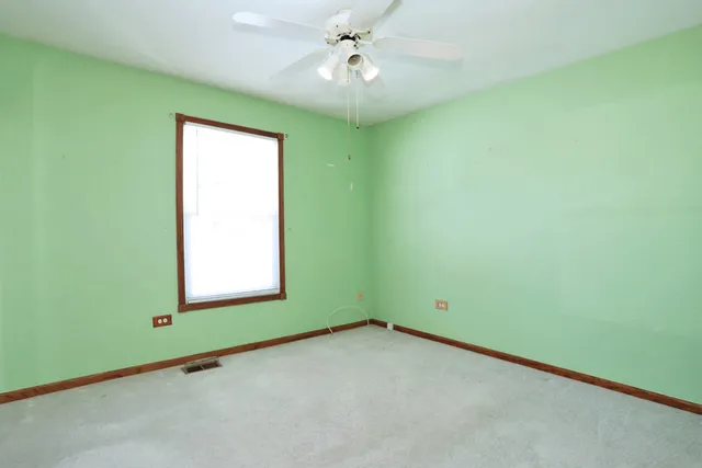 $250,000 | 286 Nantucket Harbor, Unit 286, Schaumburg, IL 60193