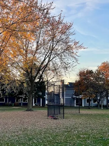 $250,000 | 286 Nantucket Harbor, Unit 286, Schaumburg, IL 60193