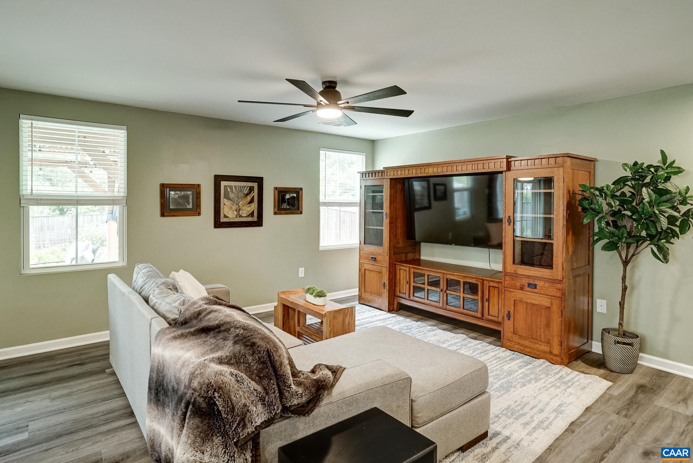 116 White Birch Road Waynesboro, VA 22980 - Photo 6 of 39 Great room with ceiling fan