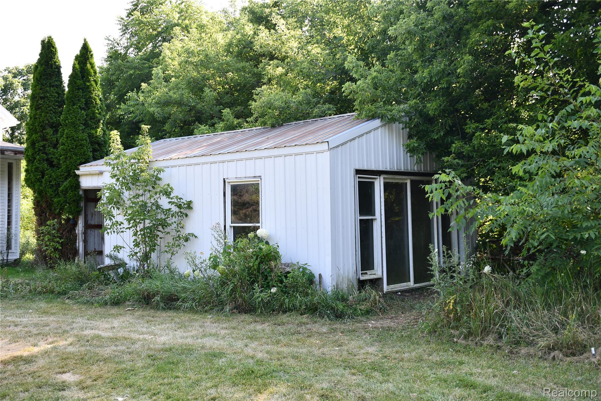 5245 East Clyde Road Howell, MI 48855 - Photo 6 of 28 Additional content